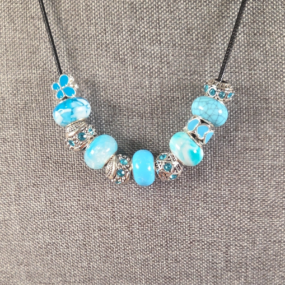 Elegant Blue Beaded Necklace